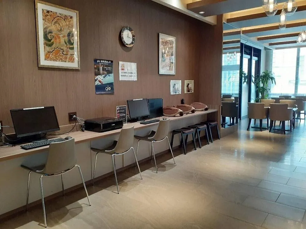 Shinsaibashi Grand Hotel Osaka 3*,