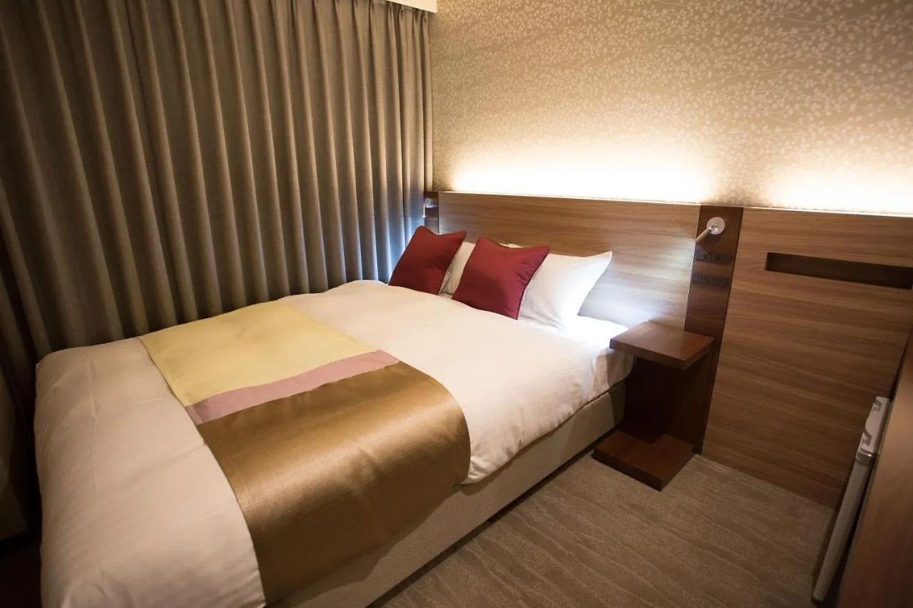 ***  Shinsaibashi Grand Hotel Osaka Japón