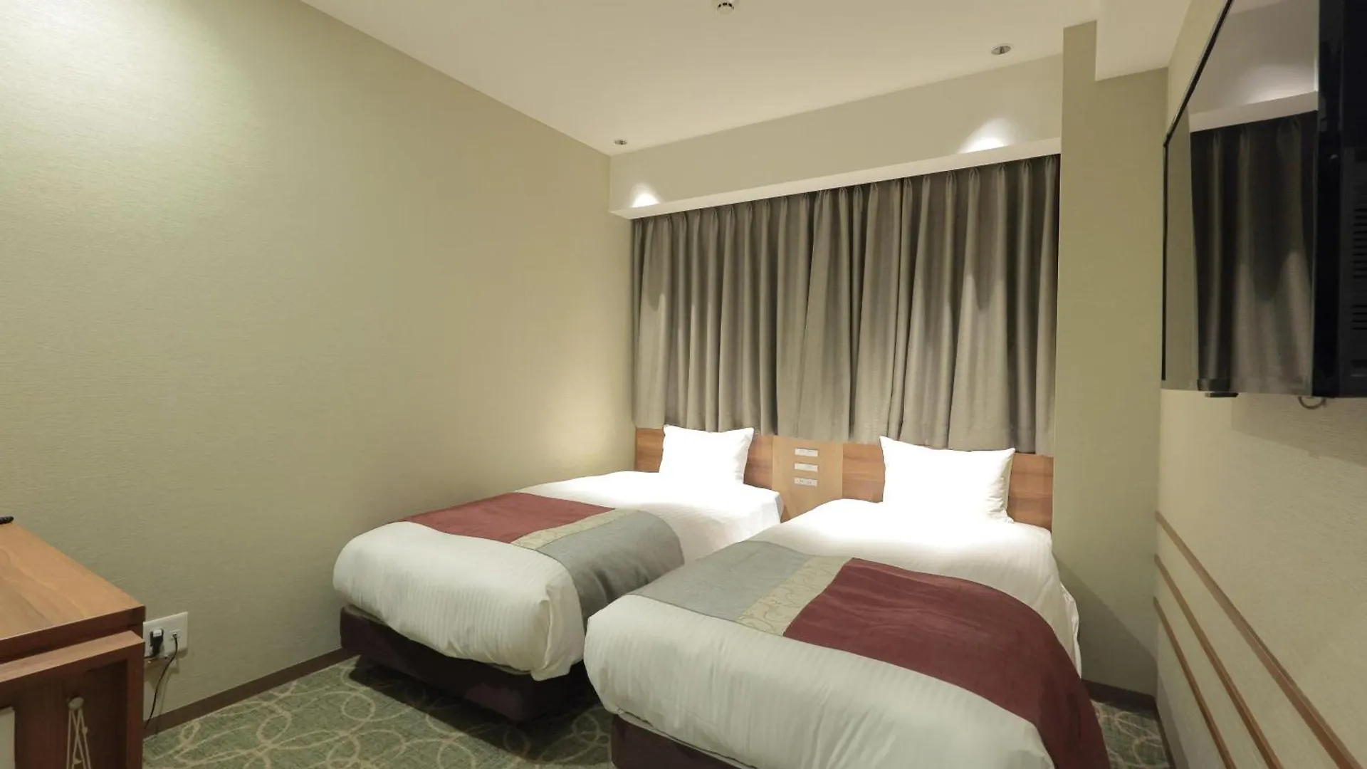 Shinsaibashi Grand Hotel Osaka Giappone