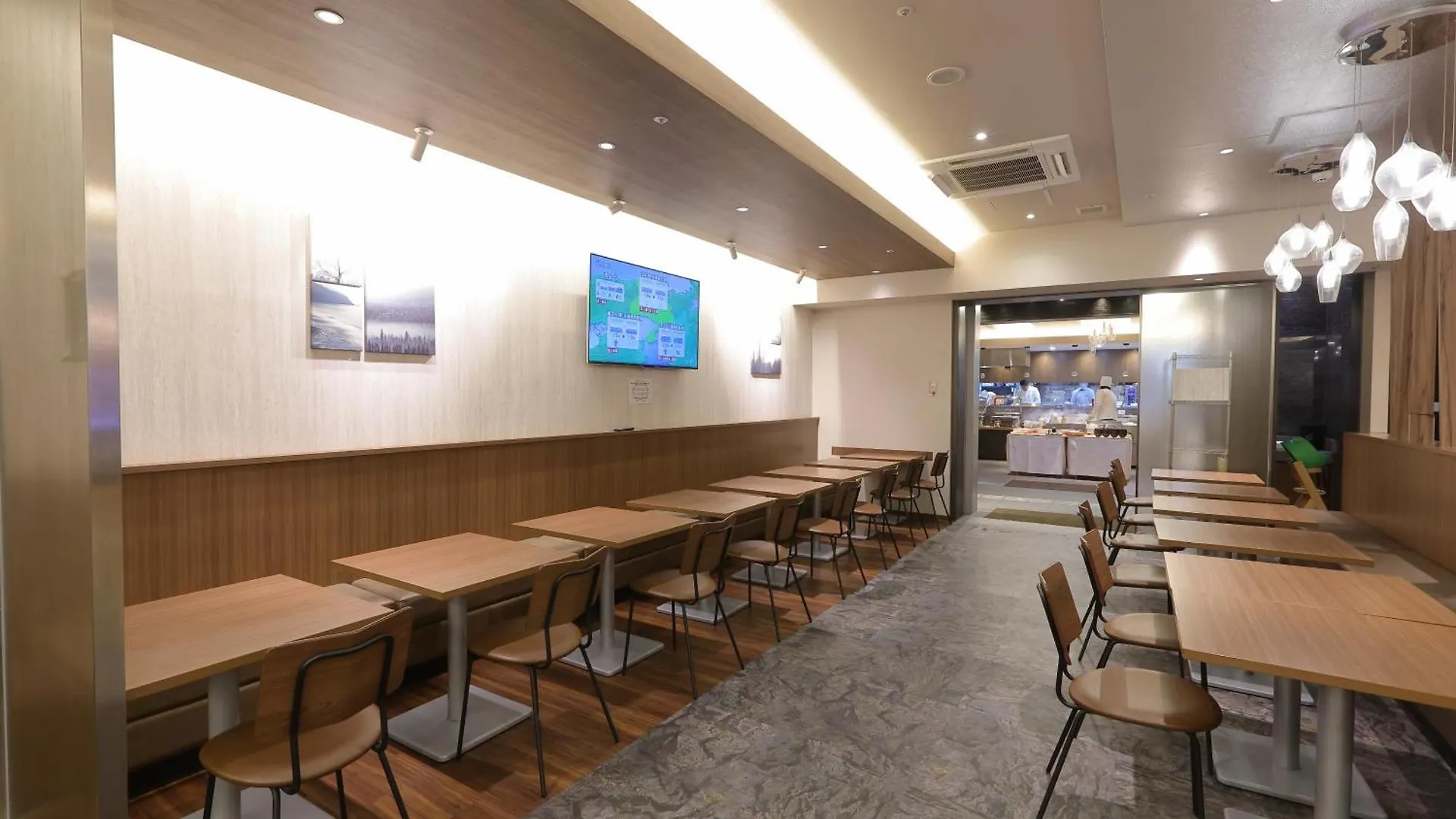 Shinsaibashi Grand Hotel Osaka