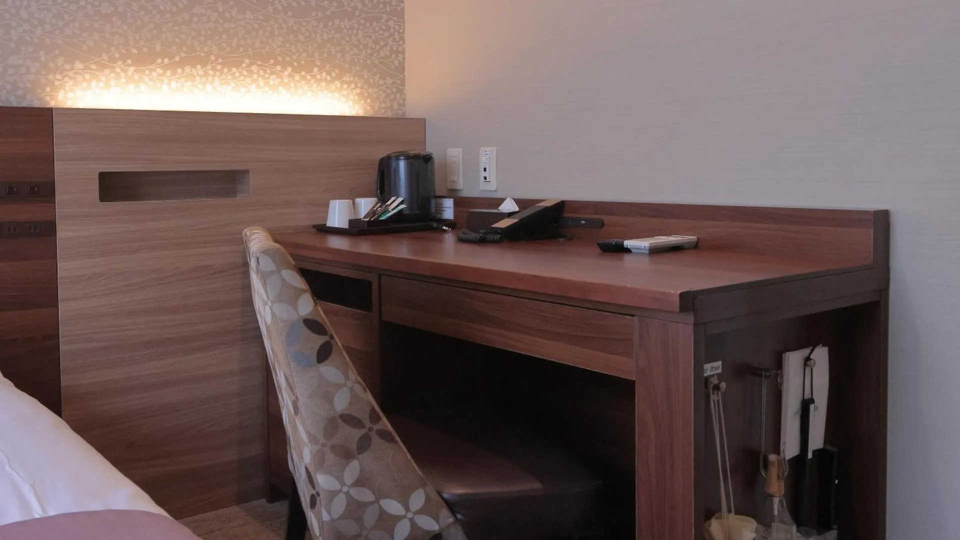 ***  Shinsaibashi Grand Hotel Osaka Giappone