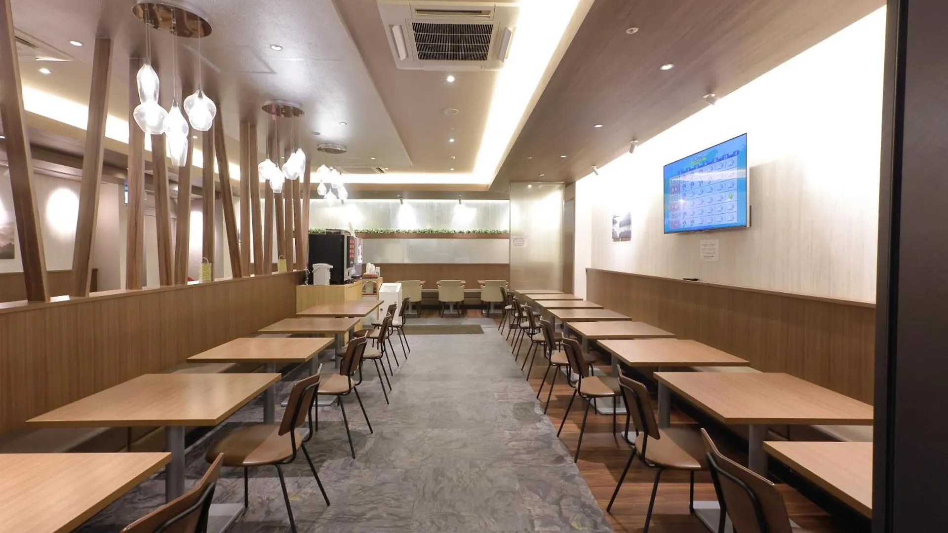 Shinsaibashi Grand Hotel Osaka