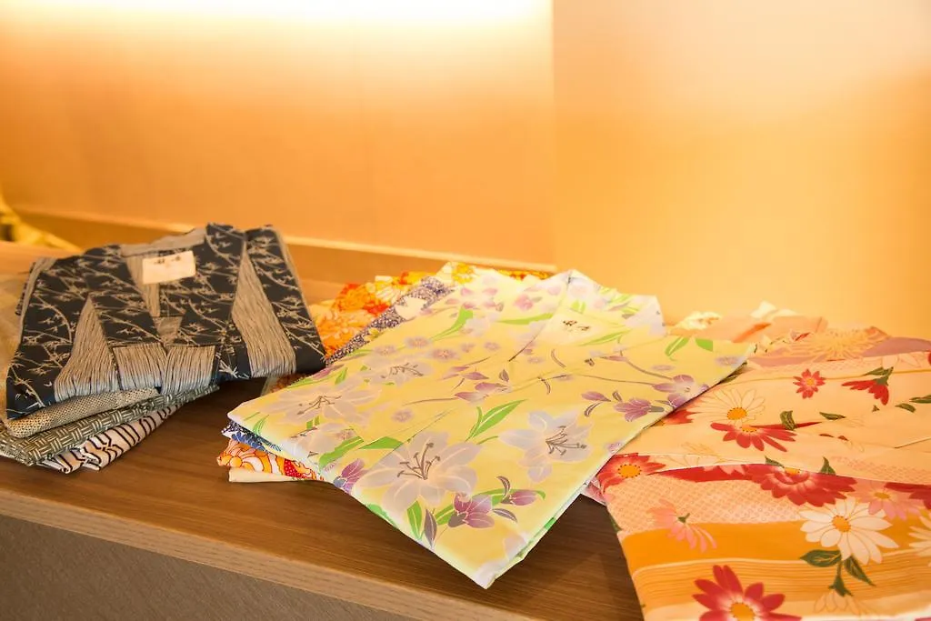 Shinsaibashi Grand Hotel Osaka 3*,